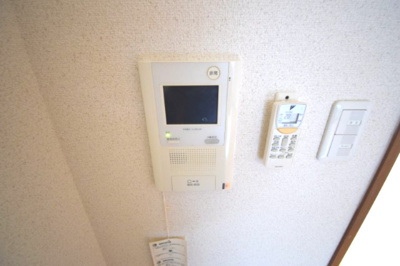【セキュリティ】 | TMコート大開 | TVモニター付きのインターホンで安心です。