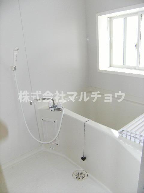 高見マンションの浴室|きれいなお風呂です