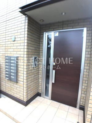 【エントランス】 | Ｄ－ｒｏｏｍ井田 | 清潔なエントランスです