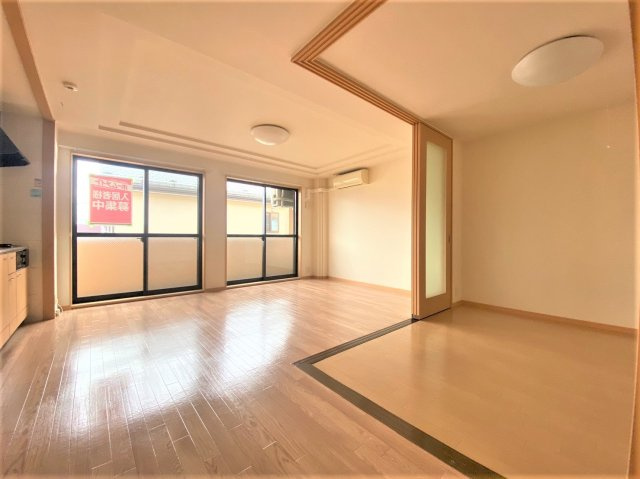 ＡＢＥＥＹ　ＲＯＡＤの居間・リビング