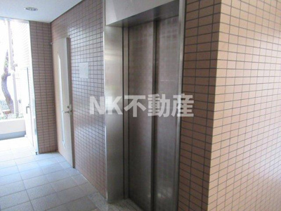 【ロビー】 | ラポールくき（布施賃貸） | エレベーターです