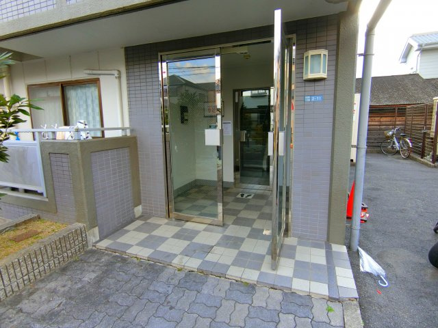 サンハイムHOKYOのエントランス