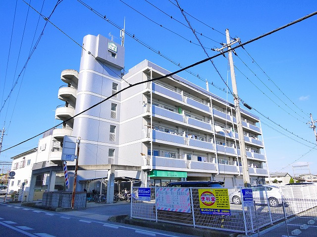 くろーば九条の外観|外観もきれいです