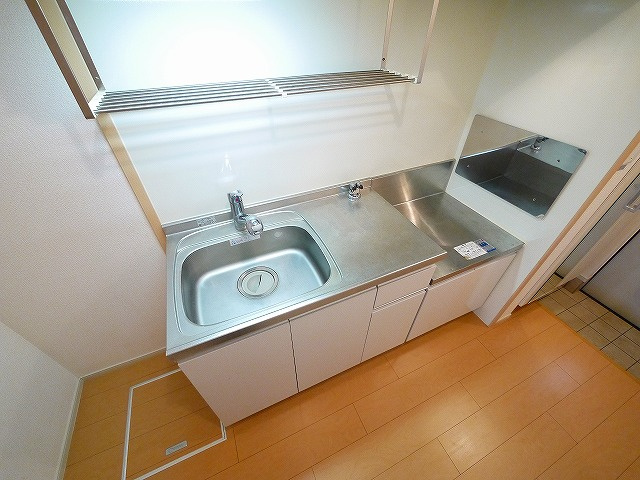 ヒーリング　ヴィレッジのキッチン|コンパクトなキッチンで掃除もラクラク