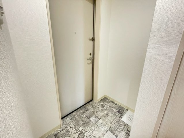 ロータス長瀬の玄関