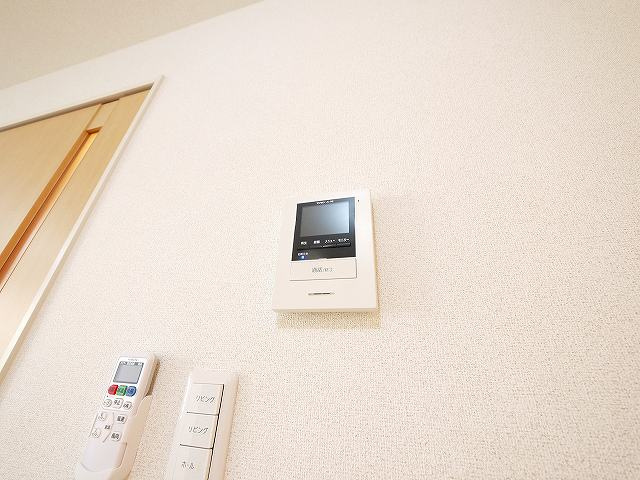 セレーノのセキュリティ|モニター付きインターホーン