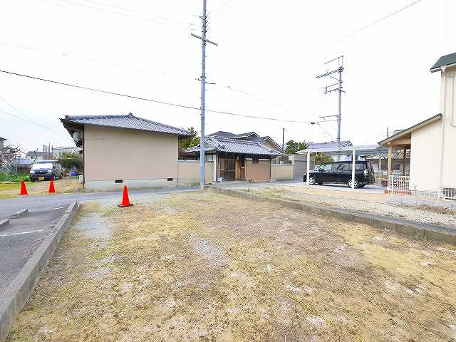 楢町駐車場（397-3）