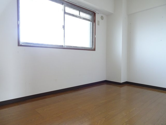 パークサイド　HONDAの洋室