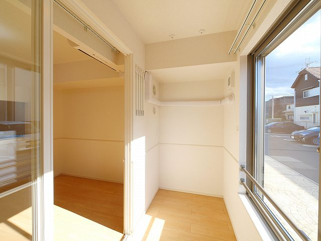 メゾン・リヴィエールⅡの展望|サンルーム