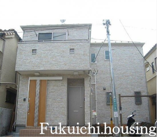 クララロベールの外観