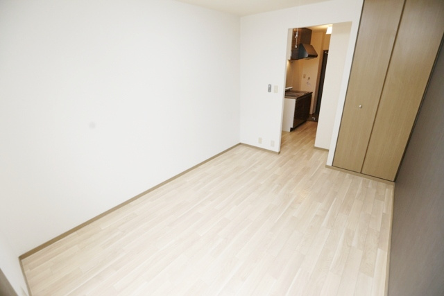 【寝室】 | リヴェール南高浜