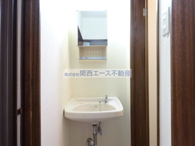 【洗面所】 | 六万寺町2丁目貸家