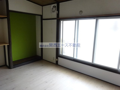 【寝室】 | 六万寺町2丁目貸家