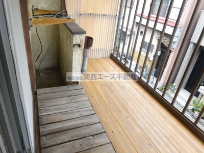 【バルコニー】 | 六万寺町2丁目貸家