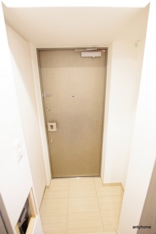 レジュールアッシュOSAKA新深江　仲介手数料無料の玄関