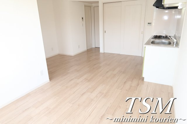 ルシアＳ＆Ｔの居間・リビング|陽当たり良好