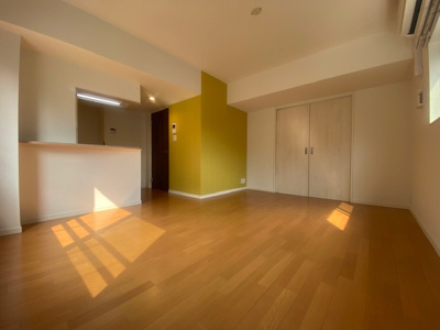 【居間・リビング】 | ウェルスクエアイズム三軒茶屋SOUTH