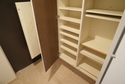 【玄関】 | パークノヴァ西岡本