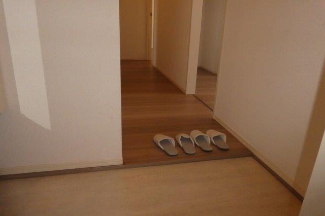 グランドゥール中庄の玄関