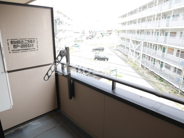 【バルコニー】 | 竹下駅前ＥＮハイツ | 竹下駅前ＥＮハイツのバルコニー