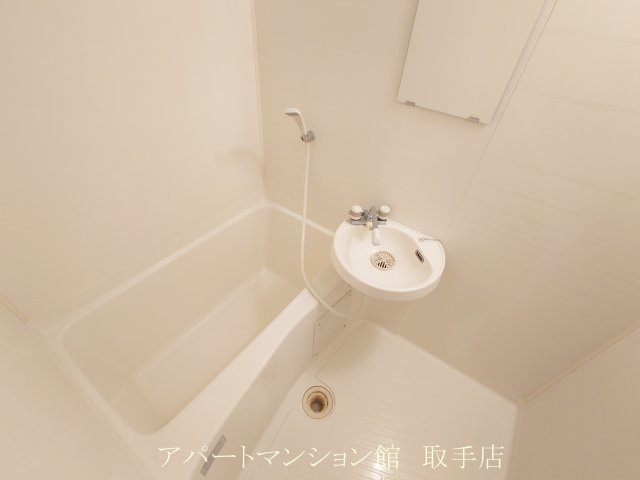 オレンジ館の浴室