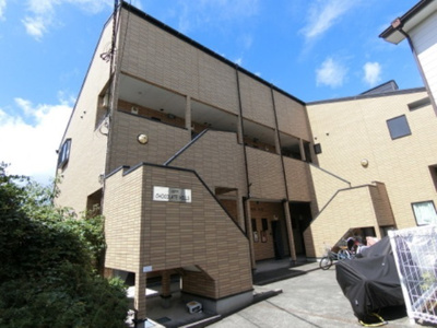 【外観】 | チョコレートヒルズ | 南武線「中野島」駅より徒歩10分！小田急線「登戸」駅、「向ヶ丘遊園」駅からも徒歩圏内♪3駅2沿線利用可能で便利な立地の2階建てアパートです♪