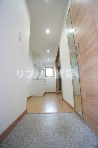 Minyl（ミニール）轟の玄関