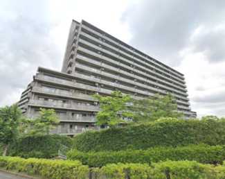 【外観】 | 11階南向き・二面バルコニーにつき採光・通風・眺望良好
リビングと接した和室はオープンにすると開放感あふれるスペースに♪