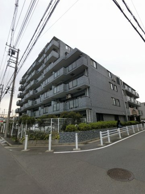 【外観】 | 金沢文庫三和プラザⅣ | 独立性の高い洋室は子供部屋、書斎など多目的利用が可能です
暮らしやすさと機能性が調和したベーシックな3LDK♪