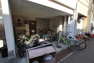 【その他共用部分】 | サンロード白鷺 | 駐輪スペース