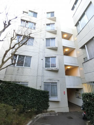 【エントランス】 | 東寺尾ヒルズ85 L棟 | 総戸数149戸のビッグコミュニティ。
大切なペット飼育可能です。