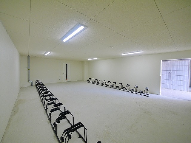 グリュックメゾン西大寺のその他共用部分|駐輪場スペース完備