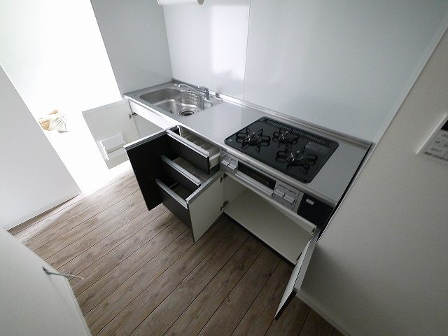 グリュックメゾン西大寺のキッチン|きれいなキッチンです