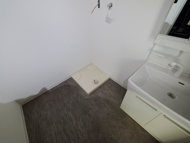 グリュックメゾン西大寺の設備|室内洗濯機おき場