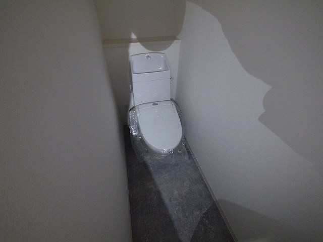 グリュックメゾン西大寺のトイレ|清潔感のあるトイレです