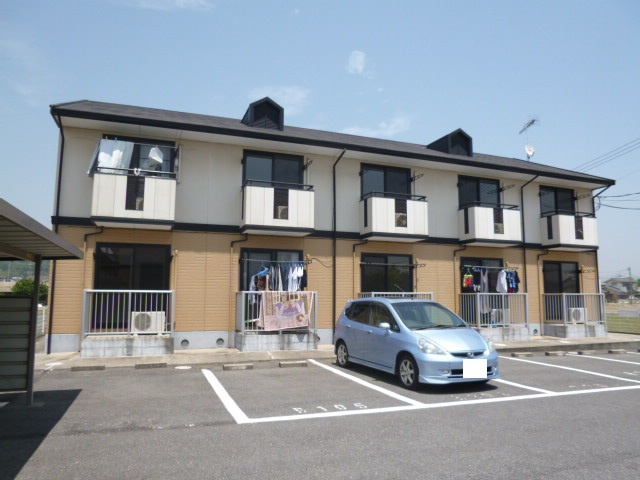 コーポジュネスＢの外観