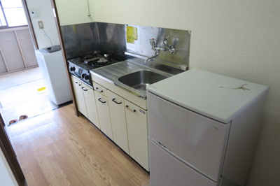 【キッチン】 | ジョリーハイツ | コンパクトなキッチンで掃除もラクラク