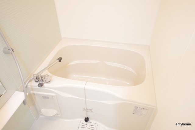 シャルマンパレ淡路　仲介手数料無料の浴室