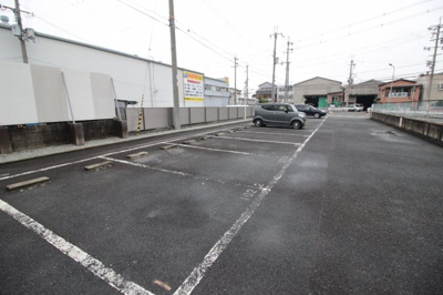 【駐車場】 | シャンブル・ド・吉田