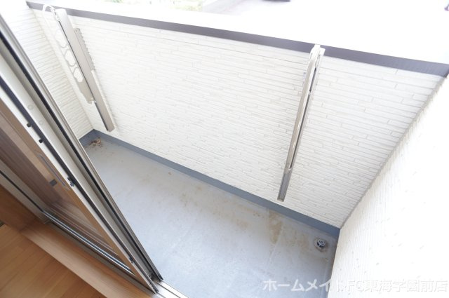 熊本市中央区渡鹿６丁目のアパートのバルコニー