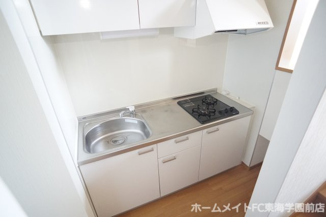 熊本市中央区渡鹿６丁目のアパートのキッチン