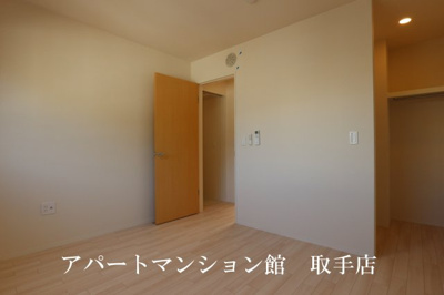 【寝室】 | ハッピークローバーⅡ