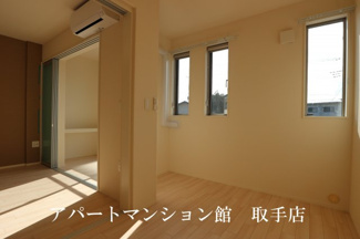 【寝室】 | ハッピークローバーⅡ