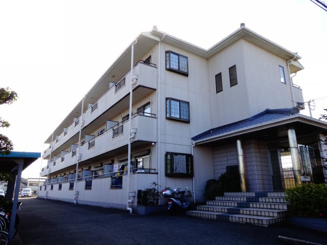 リバーサイドマンションの外観