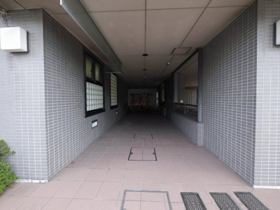 【エントランス】 | フローラルパレス元町