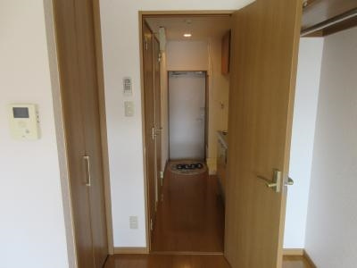 Mpi’s京都西院（エムピーアイズ京都西院）の子供部屋|廊下