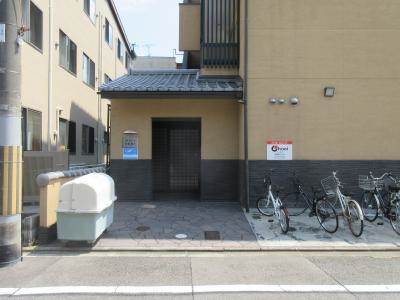 Mpi’s京都西院（エムピーアイズ京都西院）のエントランス