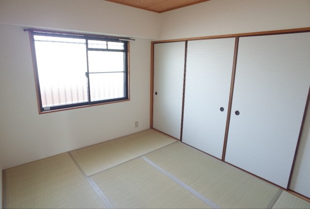 【和室】 | ハイネス岡本