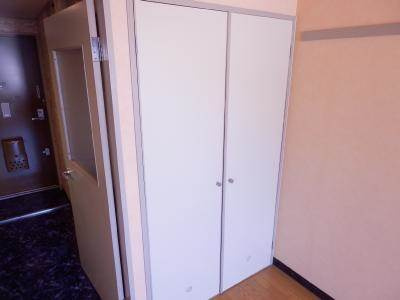 山岡マンションの収納