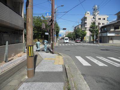 山岡マンションの周辺|前面道路